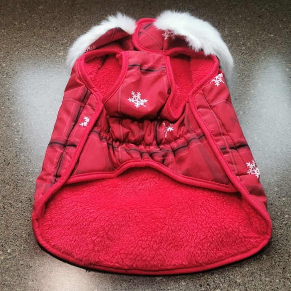 XL dog coat Red White Black Deer Fleece nylon New no tags snowflake fake fur - Picture 3 of 12